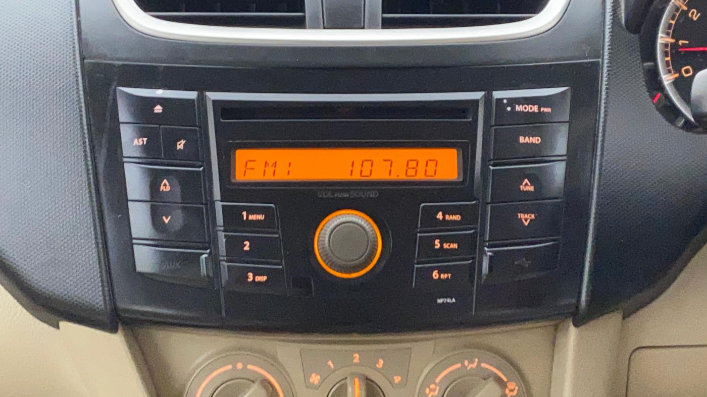 2013 Maruti Swift Dzire VXI, Petrol, Manual, 56,041 km, Infotainment System