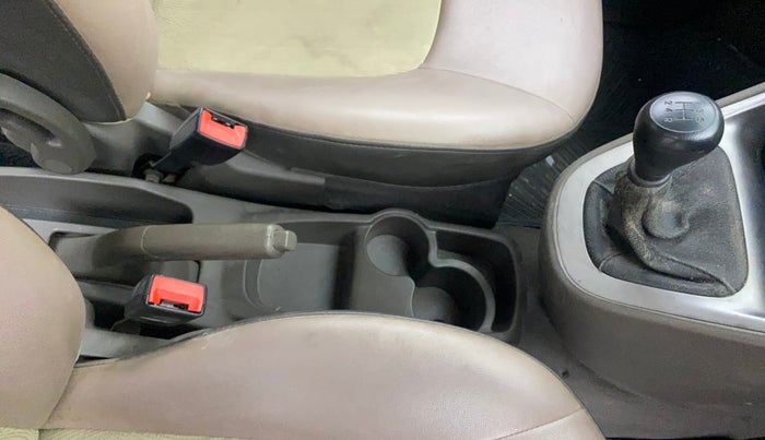 2016 Hyundai i10 MAGNA 1.1, Petrol, Manual, 49,649 km, Gear Lever