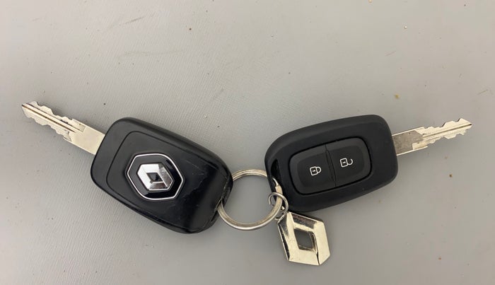 2018 Renault Duster RXS CVT, Petrol, Automatic, 76,221 km, Key Close Up