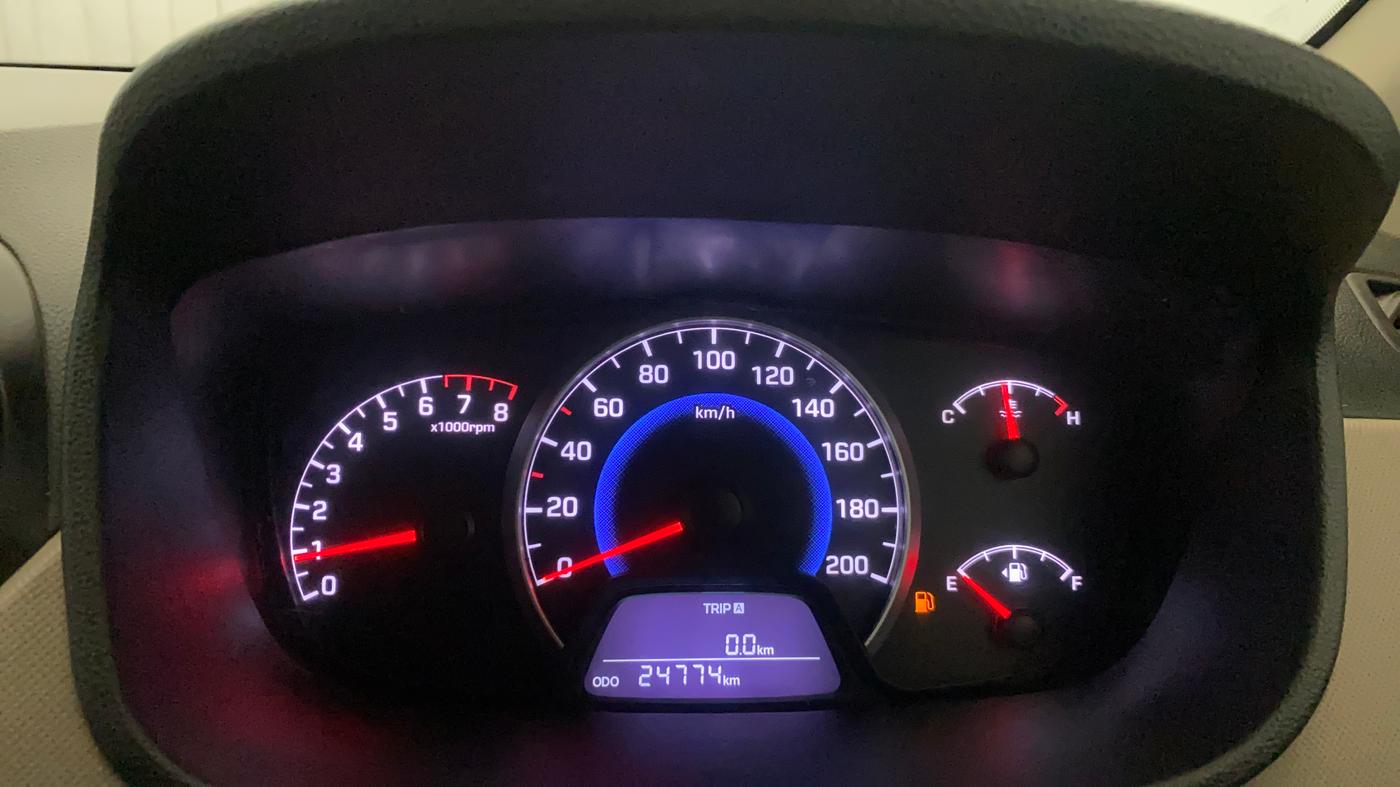 2015 Hyundai Grand i10 SPORTZ 1.2 KAPPA VTVT, Petrol, Manual, 24,754 km, Odometer Image