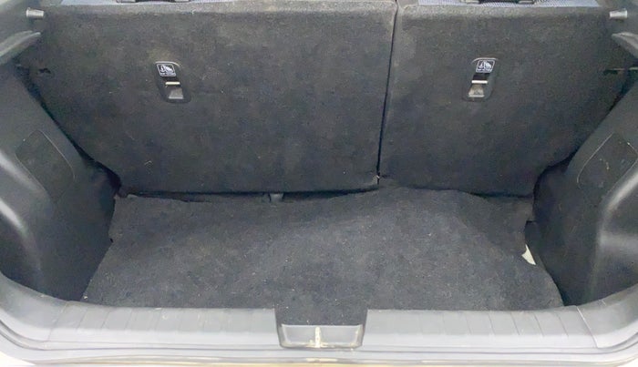 2020 Maruti Baleno DELTA PETROL 1.2, Petrol, Manual, 32,846 km, Boot Inside