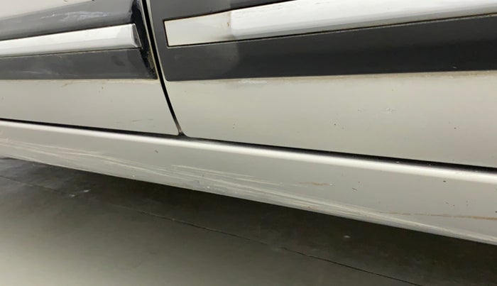 2020 Maruti Baleno DELTA PETROL 1.2, Petrol, Manual, 32,846 km, Left running board - Minor scratches
