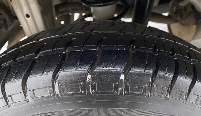 2018 Maruti Alto 800 LXI, Petrol, Manual, 27,314 km, Right Rear Tyre Tread