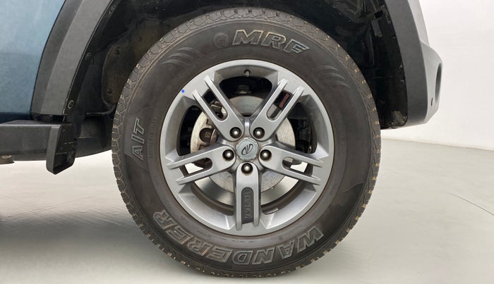 2021 Mahindra Thar LX PETROL HT 4WD AT, Petrol, Automatic, 3,751 km, Right Front Wheel