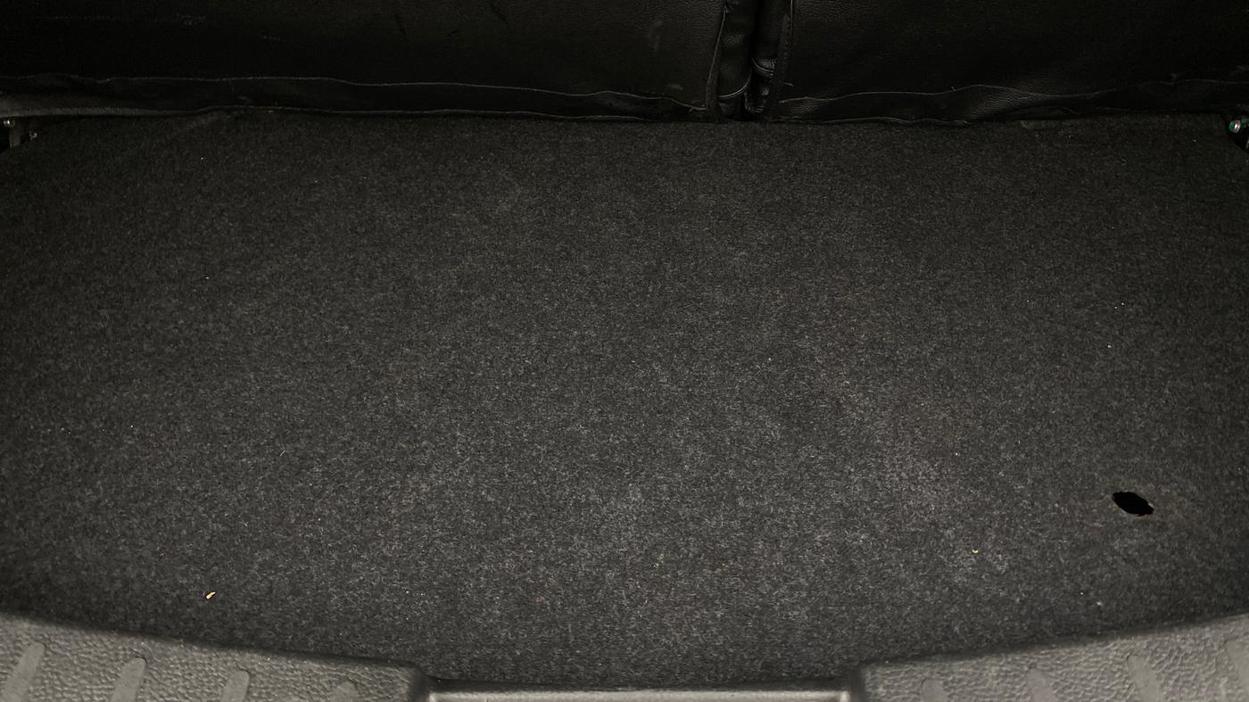 2014 Maruti Wagon R Stingray VXI, Petrol, Manual, 22,581 km, Boot Inside