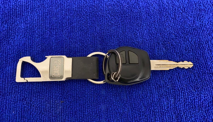 2015 Maruti Wagon R 1.0 VXI, Petrol, Manual, 38,487 km, Key Close Up