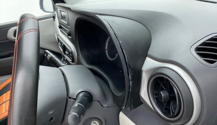 2020 Hyundai GRAND I10 NIOS MAGNA 1.2 KAPPA VTVT, Petrol, Manual, 35,855 km, Dashboard - Dashboard minor damage