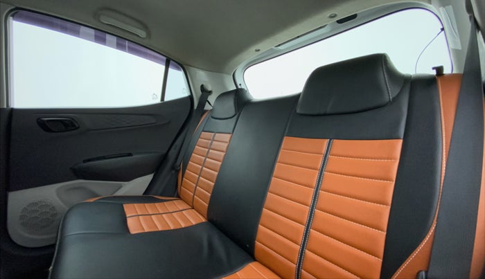 2020 Hyundai GRAND I10 NIOS MAGNA 1.2 KAPPA VTVT, Petrol, Manual, 35,855 km, Right Side Rear Door Cabin
