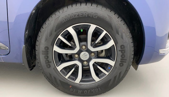 2017 Maruti Dzire VXI, Petrol, Manual, 18,613 km, Right Front Wheel