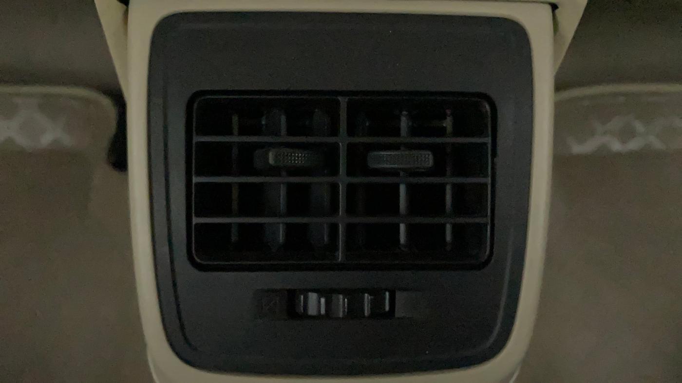 2017 Maruti Dzire VXI, Petrol, Manual, 18,613 km, Rear AC Vents