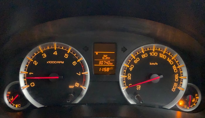 2016 Maruti Swift VXI, Petrol, Manual, 30,740 km, Odometer Image