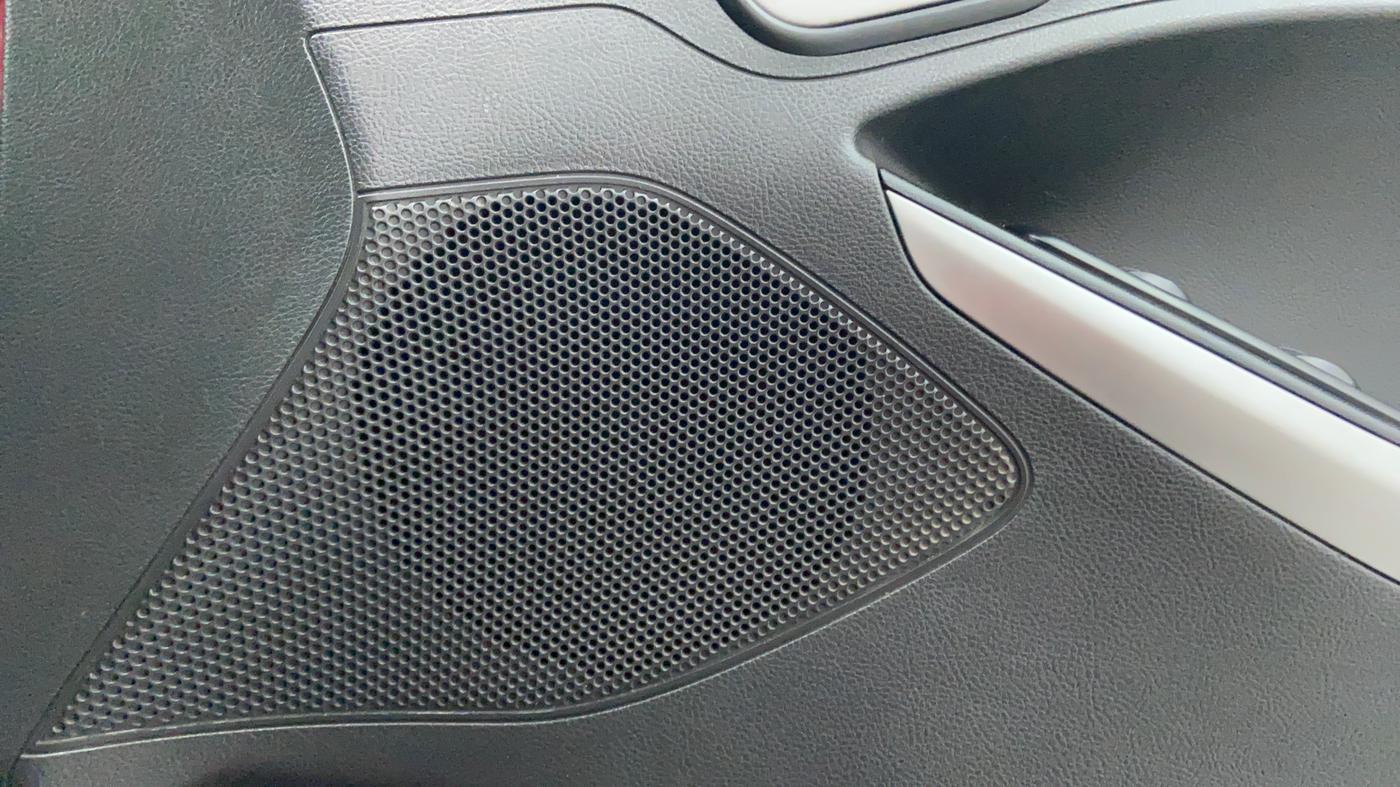 2017 Ford New Figo 1.5 TITANIUM, Diesel, Manual, 93,828 km, Speakers