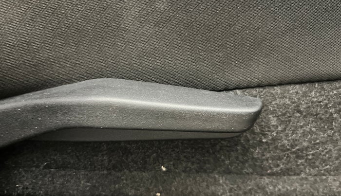 2022 Maruti Baleno ALPHA PETROL 1.2, Petrol, Manual, 70,639 km, Driver Side Adjustment Panel