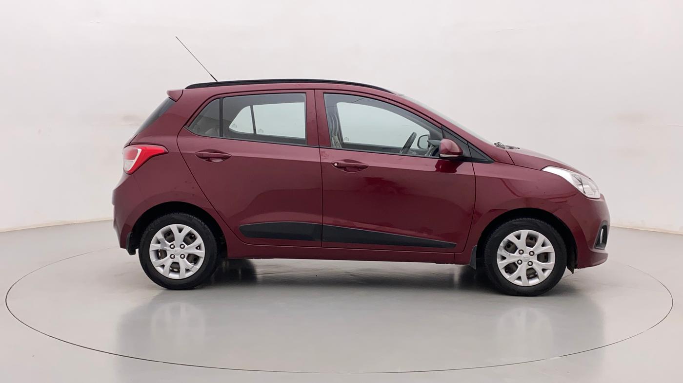 2016 Hyundai Grand i10 SPORTZ 1.2 KAPPA VTVT, Petrol, Manual, 38,626 km, Right Side View