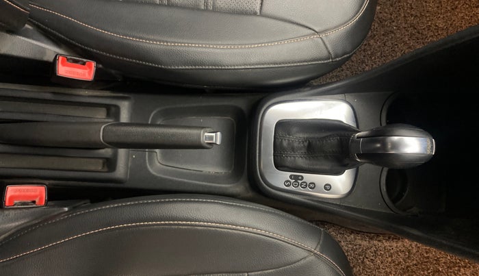 2018 Volkswagen Ameo HIGHLINE PLUS 1.5L AT 16 ALLOY, Diesel, Automatic, 92,924 km, Gear Lever