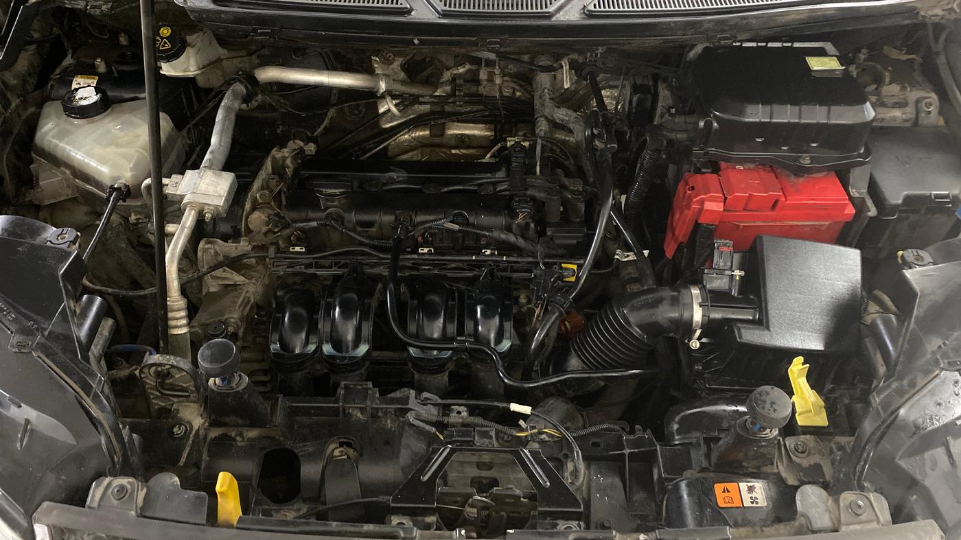 2015 Ford Ecosport TITANIUM 1.5L PETROL AT, Petrol, Automatic, 1,20,504 km, Engine View
