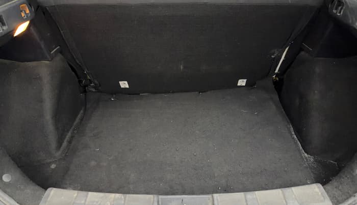 2021 Tata NEXON XM SUNROOF PETROL, Petrol, Manual, 35,457 km, Boot Inside