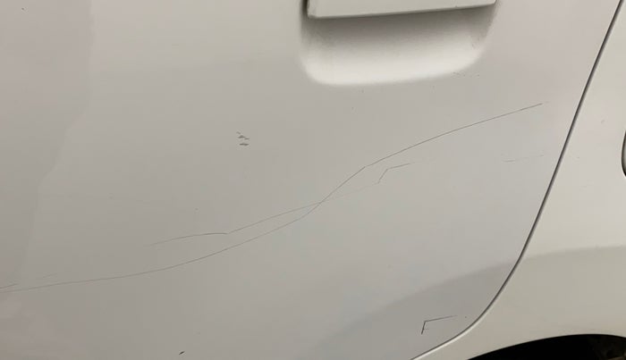 2017 Maruti Wagon R 1.0 VXI, Petrol, Manual, 54,763 km, Rear left door - Minor scratches