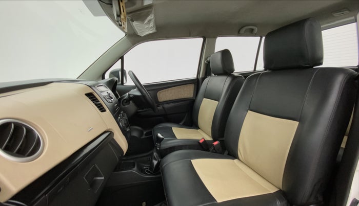 2017 Maruti Wagon R 1.0 VXI, Petrol, Manual, 54,763 km, Right Side Front Door Cabin