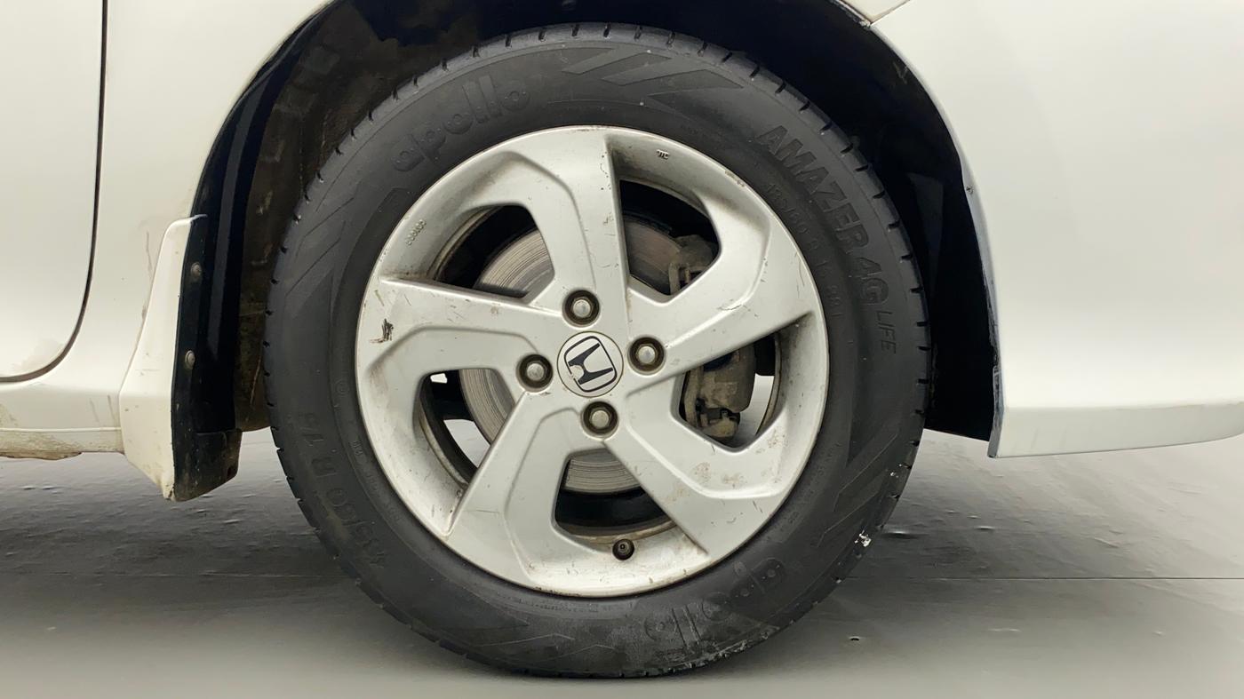 2015 Honda City VX CVT PETROL, Petrol, Automatic, 80,005 km, Right Front Wheel