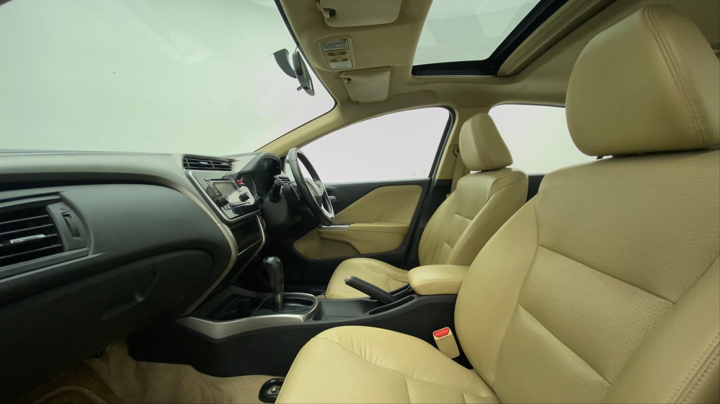 2015 Honda City VX CVT PETROL, Petrol, Automatic, 80,005 km, Right Side Front Door Cabin