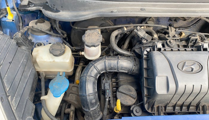 2014 Hyundai Eon MAGNA +, Petrol, Manual, 1,09,021 km, Engine View - Right