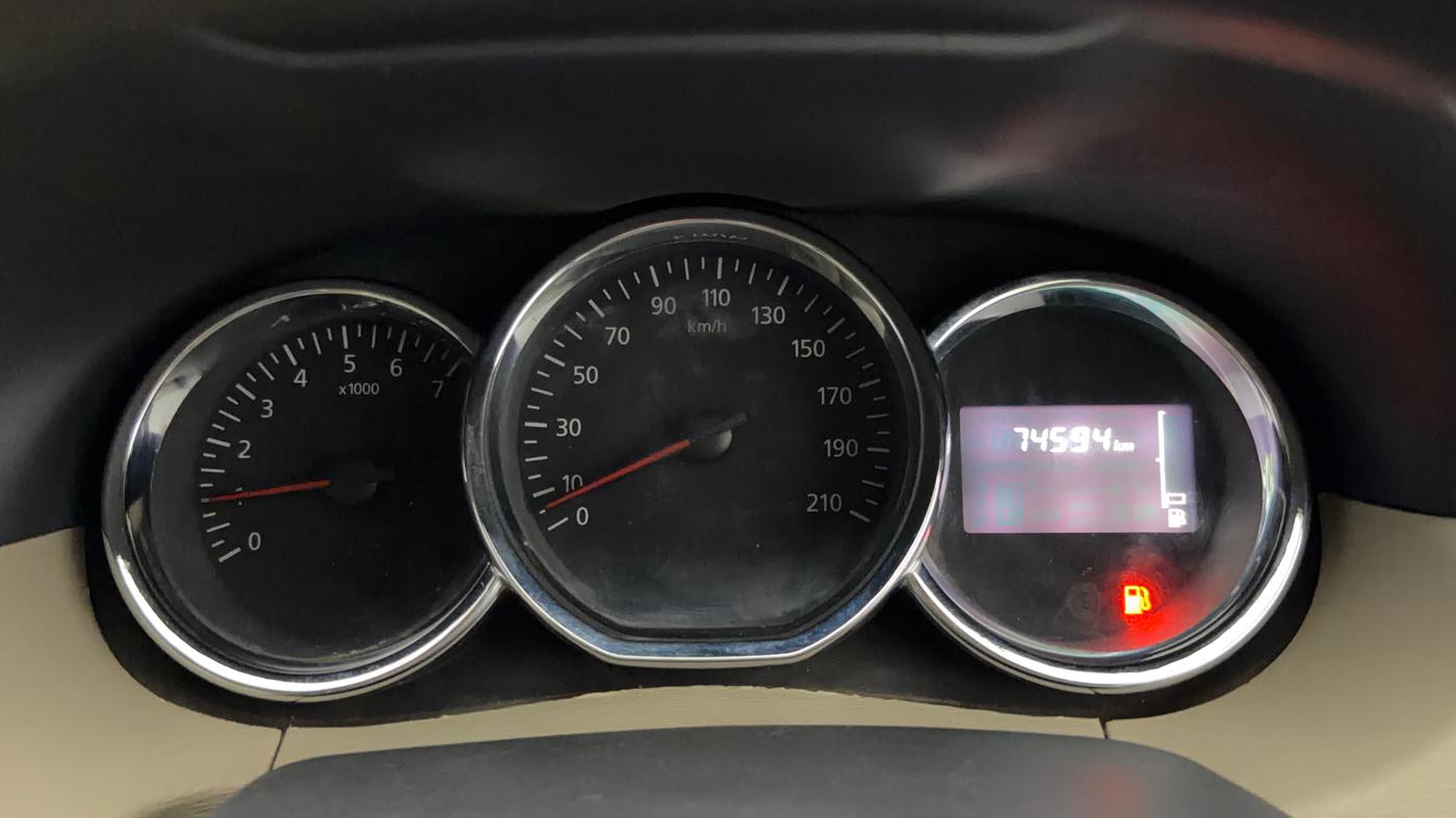 2016 Nissan Terrano XL (P), Petrol, Manual, 74,584 km, Odometer Image