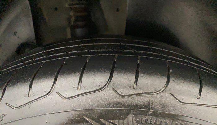 2023 KIA SELTOS  HTK PLUS 1.5 DIESEL IMT, Diesel, Manual, 54,097 km, Right Rear Tyre Tread