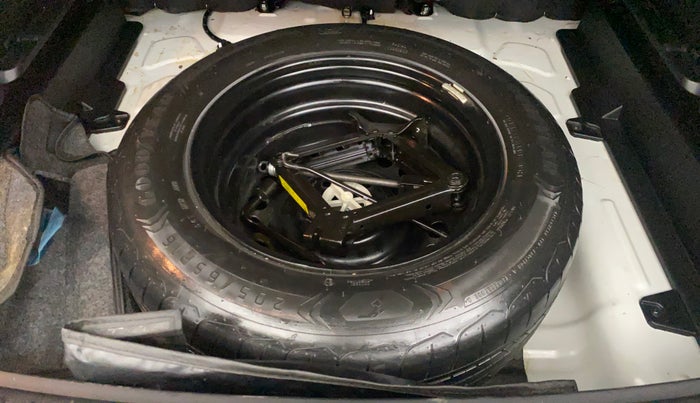 2023 KIA SELTOS  HTK PLUS 1.5 DIESEL IMT, Diesel, Manual, 54,097 km, Spare Tyre