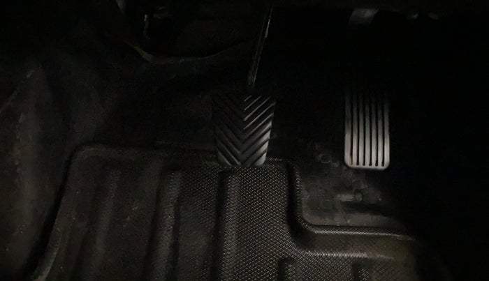 2023 KIA SELTOS  HTK PLUS 1.5 DIESEL IMT, Diesel, Manual, 54,097 km, Pedals