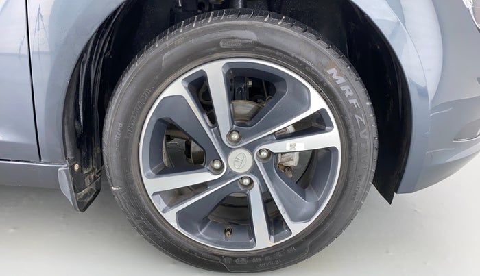 2020 Tata ALTROZ XZ 1.2, Petrol, Manual, 7,439 km, Right Front Wheel