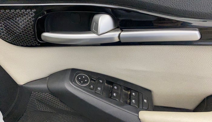 2023 KIA SELTOS  HTX IVT G, Petrol, Automatic, 45,390 km, Driver Side Door Panels Control