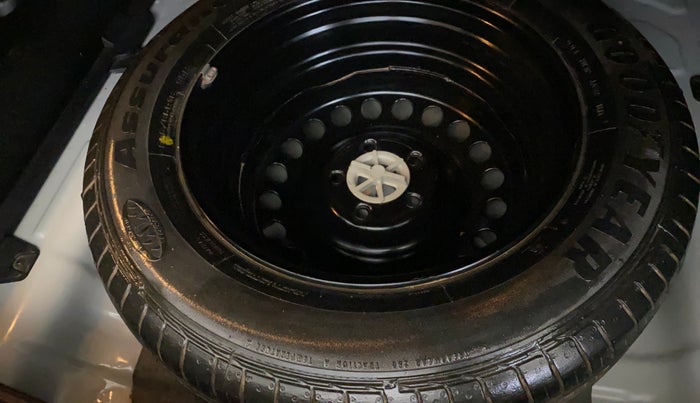 2023 KIA SELTOS  HTX IVT G, Petrol, Automatic, 45,390 km, Spare Tyre