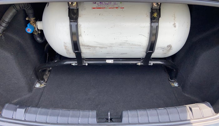 2022 Tata TIGOR XZ PLUS CNG, CNG, Manual, 77,552 km, Boot Inside