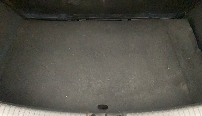 2019 Hyundai Grand i10 SPORTZ 1.2 KAPPA VTVT, Petrol, Manual, 75,935 km, Boot Inside