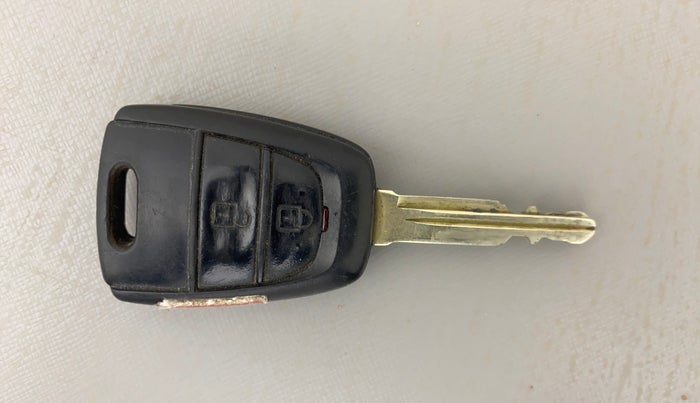 2019 Hyundai Grand i10 SPORTZ 1.2 KAPPA VTVT, Petrol, Manual, 75,935 km, Key Close Up