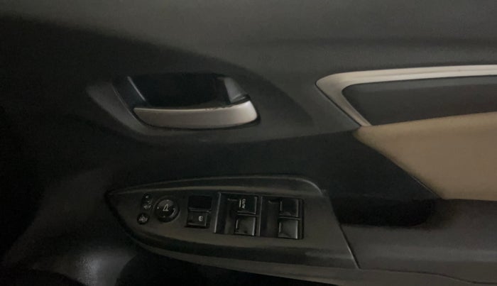 2016 Honda Jazz 1.2L I-VTEC V AT, Petrol, Automatic, 29,338 km, Driver Side Door Panels Control