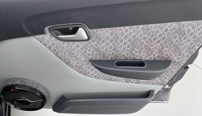 2018 Maruti Alto 800 LXI, Petrol, Manual, Driver Side Door Panels Control