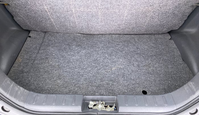 2018 Maruti Alto 800 LXI, Petrol, Manual, Boot Inside