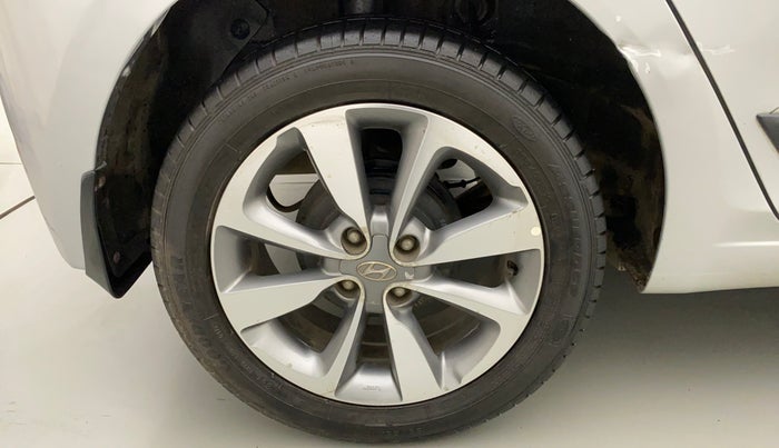 2016 Hyundai Elite i20 ASTA 1.2 (O), Petrol, Manual, 43,741 km, Right Rear Wheel