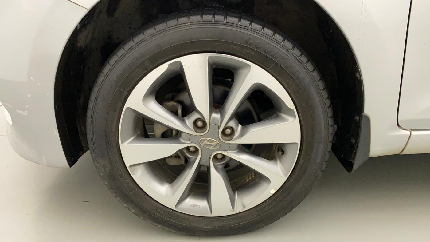 2016 Hyundai Elite i20 ASTA 1.2 (O), Petrol, Manual, 43,741 km, Left Front Wheel