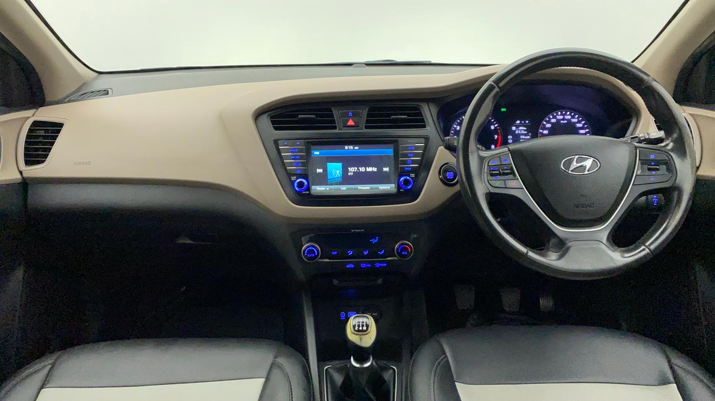 2016 Hyundai Elite i20 ASTA 1.2 (O), Petrol, Manual, 43,741 km, Dashboard
