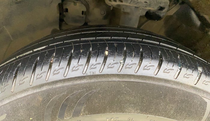 2020 Hyundai VENUE SX 1.0 TURBO, Petrol, Manual, 16,373 km, Left Front Tyre Tread