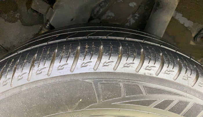 2020 Hyundai VENUE SX 1.0 TURBO, Petrol, Manual, 16,373 km, Left Rear Tyre Tread