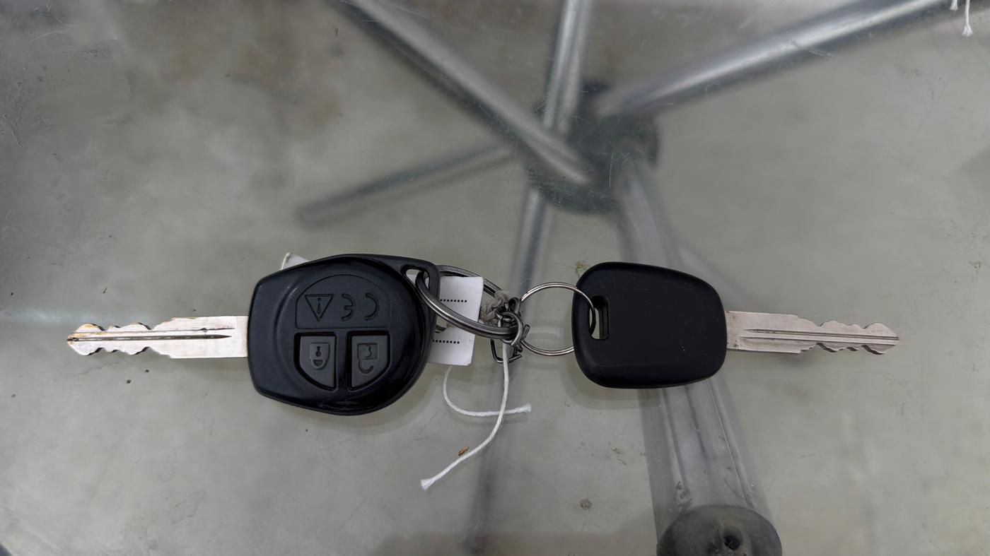 2020 Maruti S PRESSO VXI, CNG, Manual, 40,920 km, Key Close Up