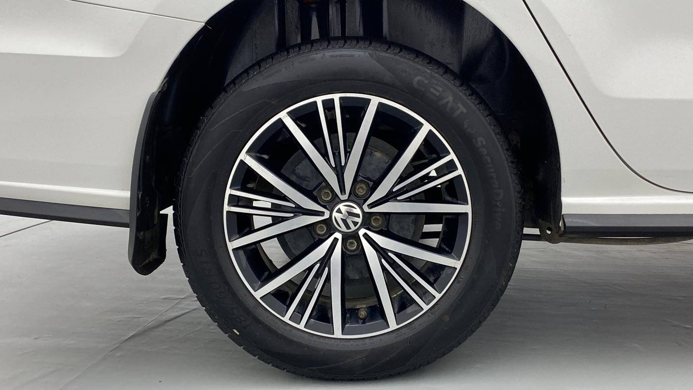 2020 Volkswagen Vento COMFORTLINE 1.0 TSI MT, Petrol, Manual, 69,818 km, Right Rear Wheel