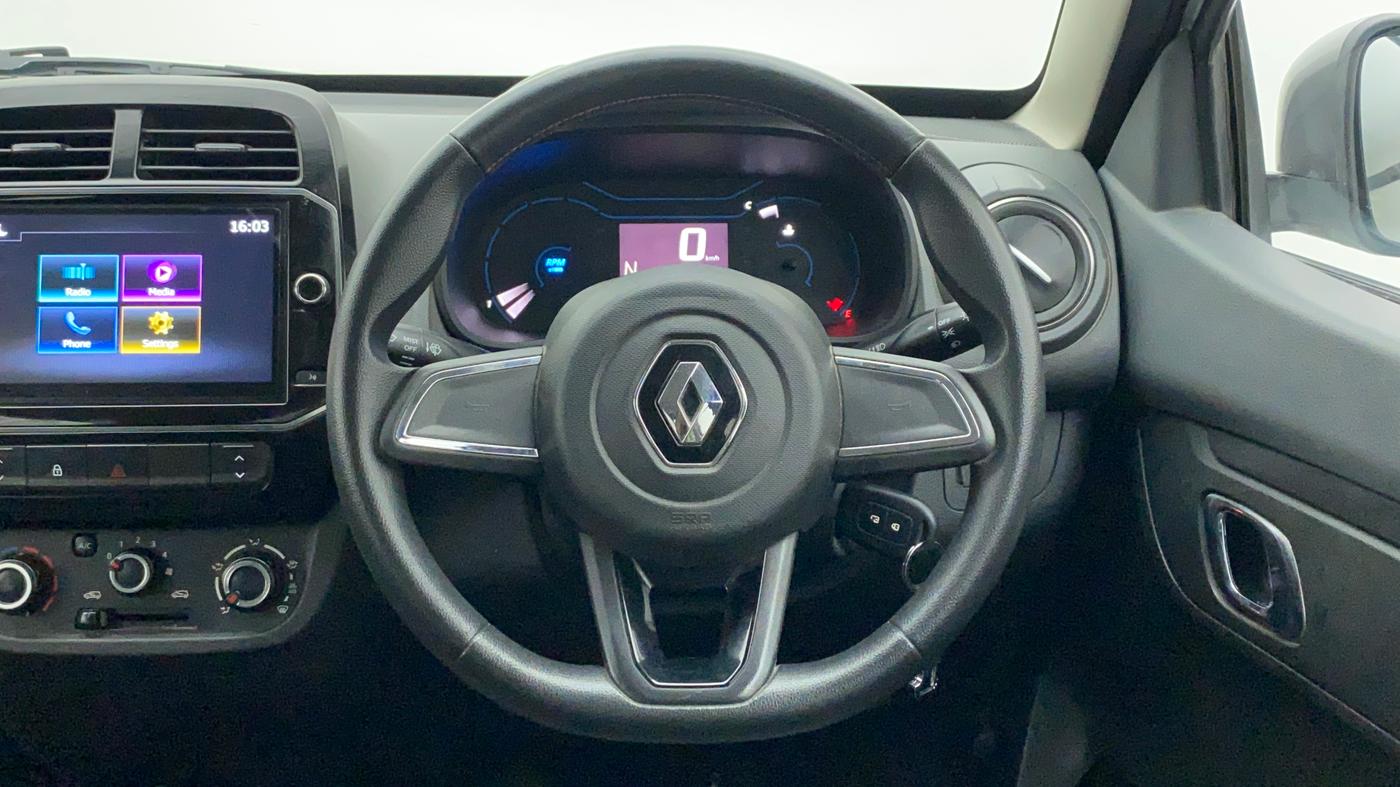 2019 Renault Kwid RXT 1.0 AMT (O), CNG, Automatic, 30,828 km, Steering Wheel Close Up