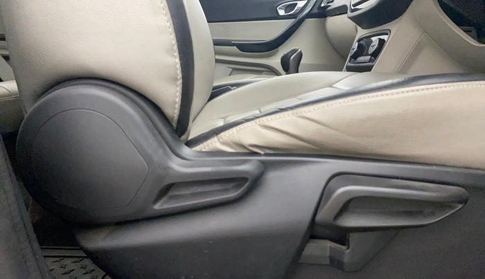 2022 Tata TIGOR XZ PLUS CNG, CNG, Manual, 27,920 km, Driver Side Adjustment Panel