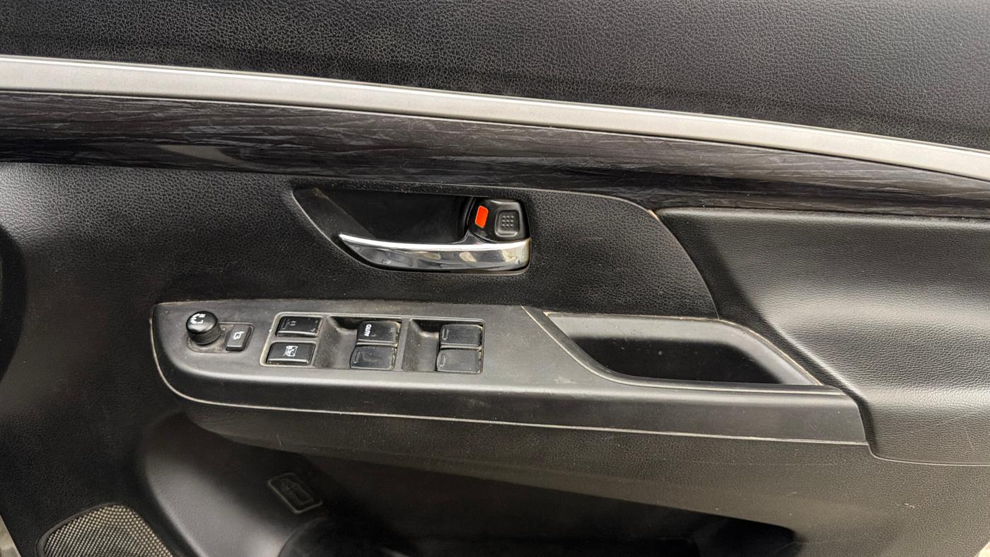 2019 Maruti XL6 ALPHA MT, Petrol, Manual, 1,13,494 km, Driver Side Door Panels Control