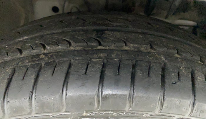 2016 Honda City 1.5L I-VTEC VX CVT, Petrol, Automatic, 33,820 km, Right Front Tyre Tread
